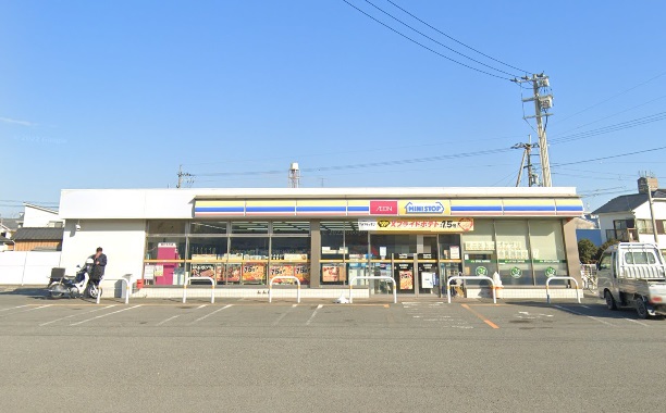 コンビニ　ミニストップ徳島末広店（コンビニ）まで464m