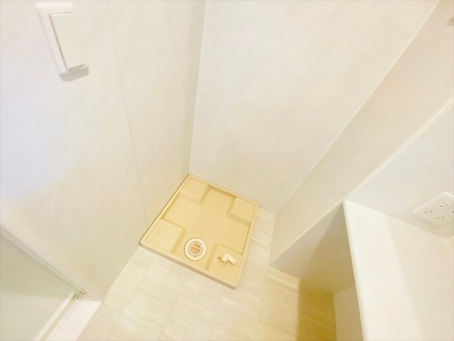 その他　同一建物内１０３号室内装写真転載