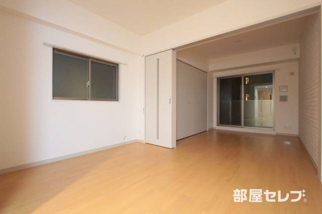 その他部屋・スペース　５．７帖の洋間