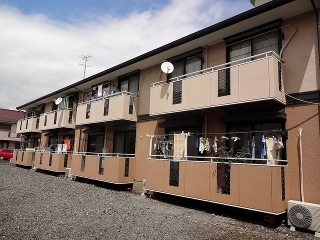 建物外観　南西向き