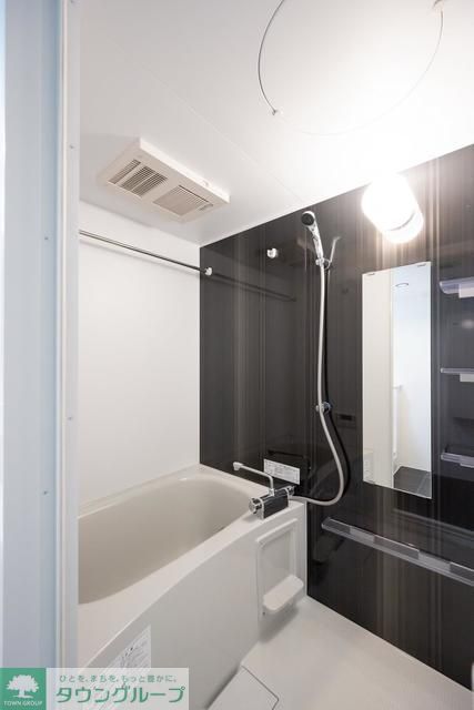バス・シャワールーム　※写真は同タイプ住戸です。