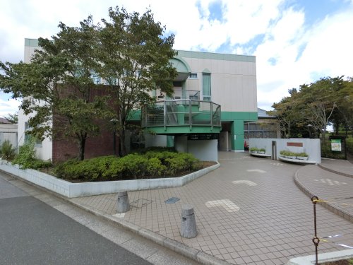 幼稚園・保育園　花水木幼稚園（幼稚園・保育園）まで569m