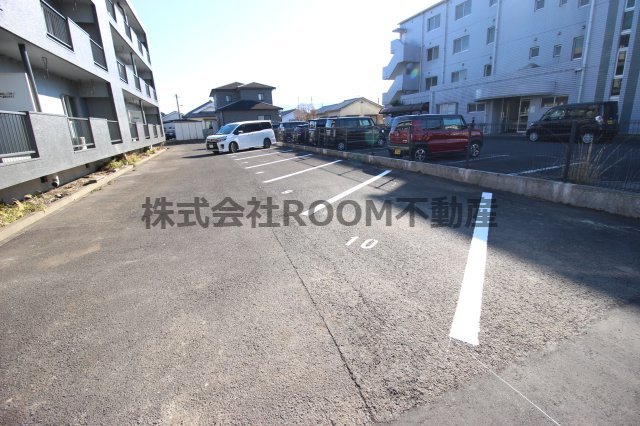 駐車場　駐車場があります