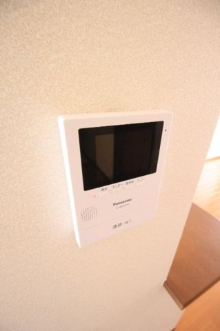 玄関　TVモニターホン