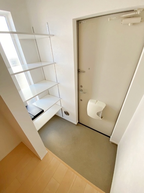 玄関　別部屋参考写真