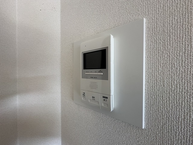 セキュリティ　リフォーム前のお部屋です