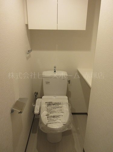 トイレ　※別号室参考写真