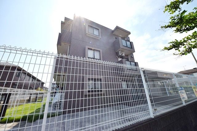 建物外観　★お部屋探しはタウンハウジング湘南台店まで★