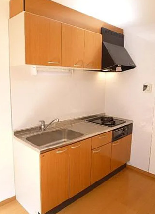 キッチン　別部屋の画像を使用しております。