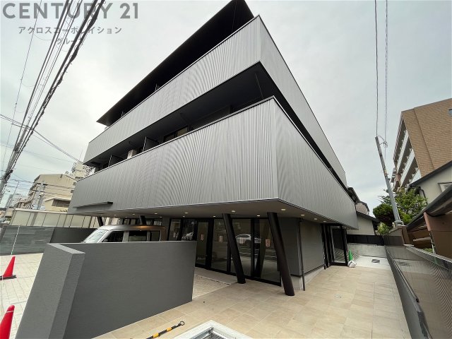 建物外観　オートロック付きで安心です♪