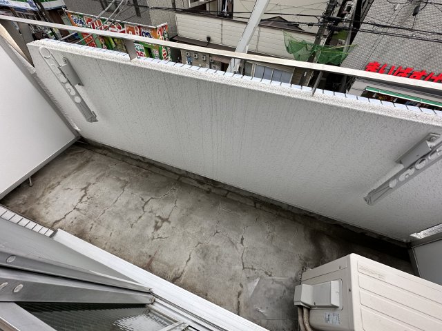 バルコニー　※別室参考写真