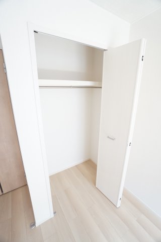 収納　※同物件、反転タイプの写真になります。