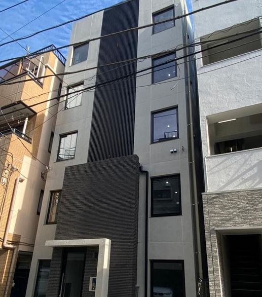 建物外観　★築浅でオシャレな外観★