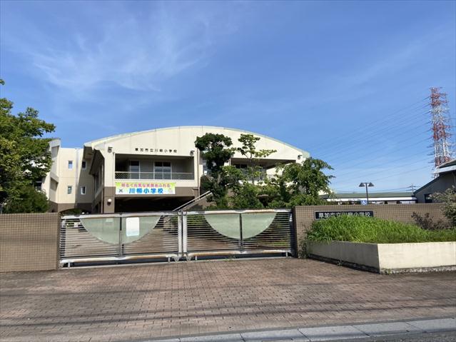 中学校　草加市立川柳中学校（中学校）まで668m