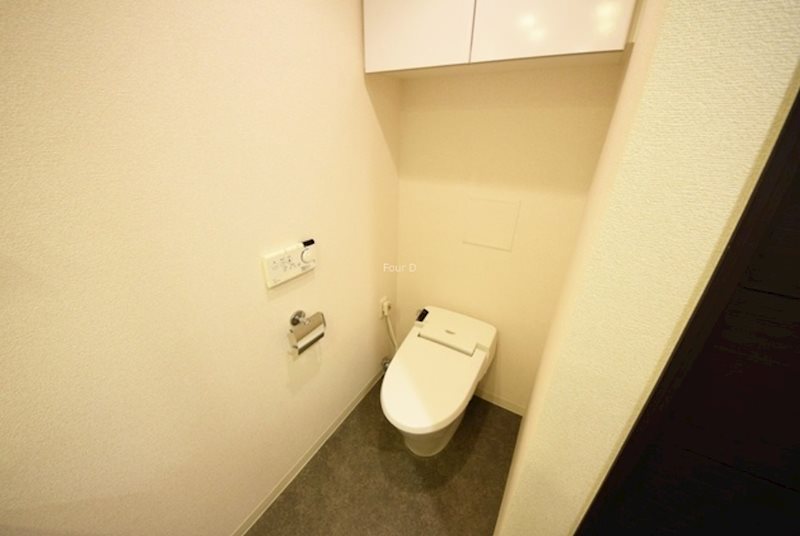 トイレ　別号室参考写真