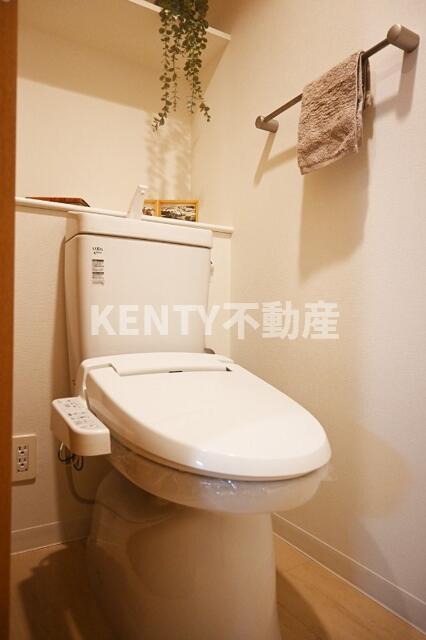 トイレ　清潔感のあるトイレです