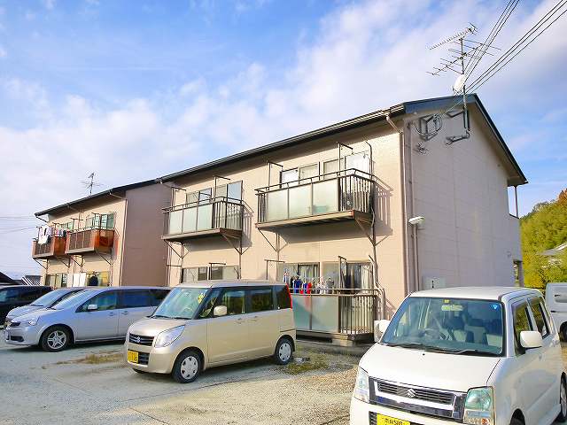 建物外観　外観は落ち着いています