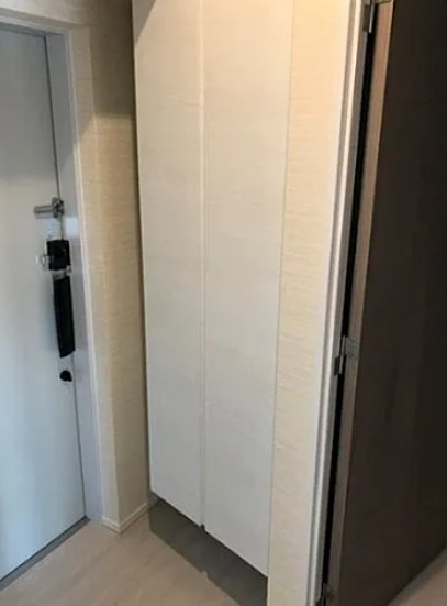 玄関　※別部屋参考写真