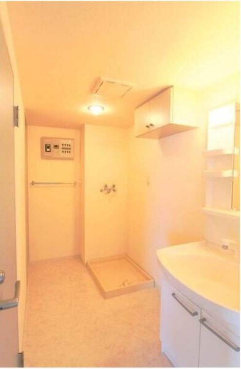 その他共有部分　室内洗濯機置き場あり♪