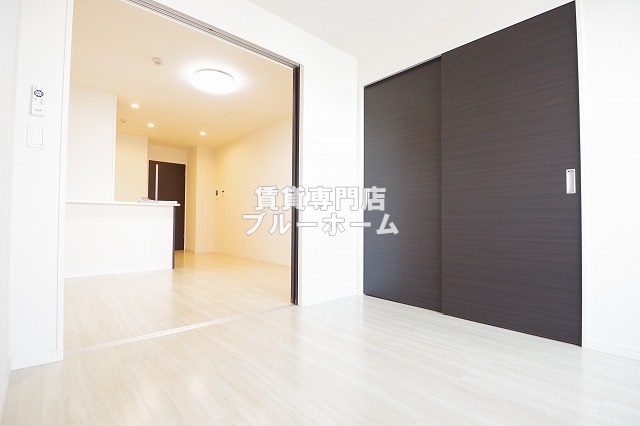 その他　洋室の別アングルです！