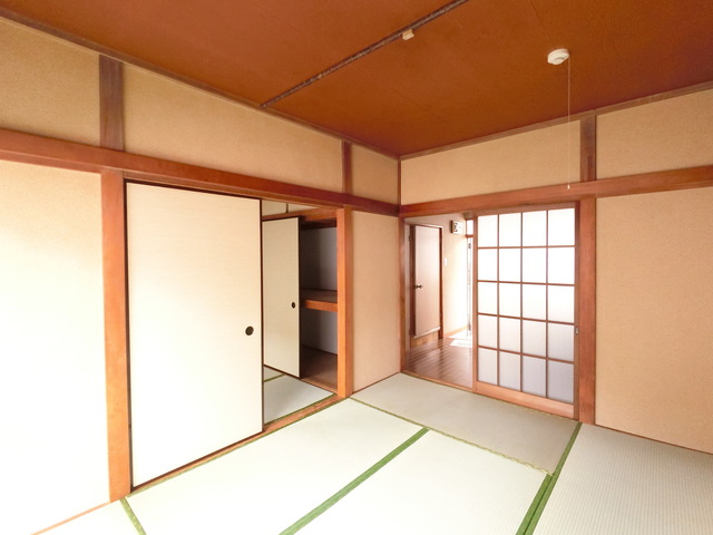 居室・リビング　※別部屋参考写真