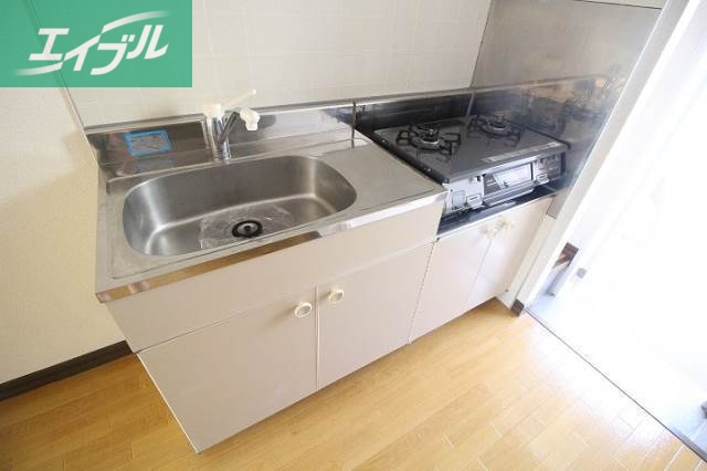 キッチン　写真は同タイプのお部屋です