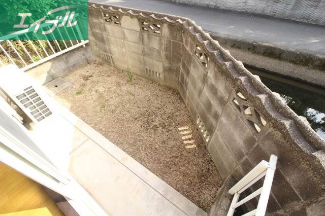 庭　写真は同タイプのお部屋です