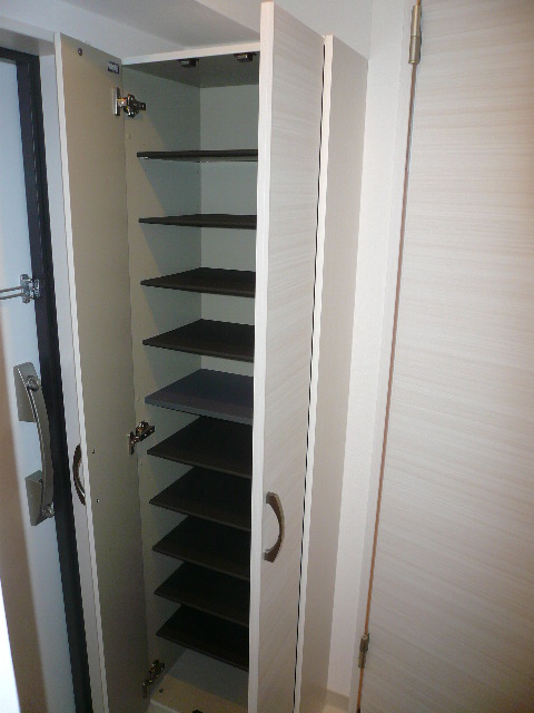 玄関　シューズBOX