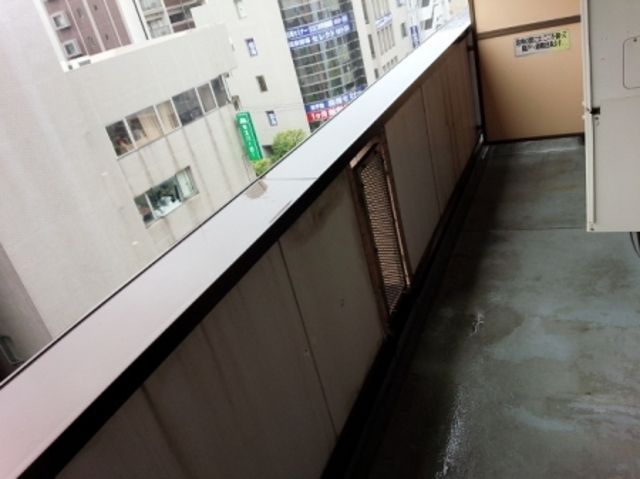 バルコニー