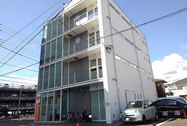 郵便局　甲府北口二郵便局（郵便局）まで150m