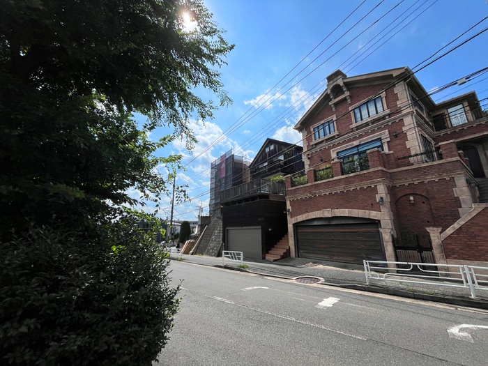 建物外観　建築中