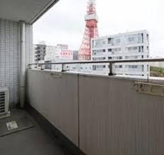 バルコニー　バルコニーがあります