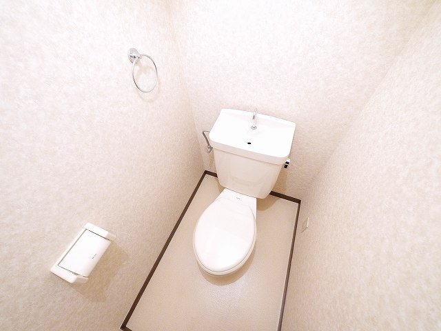 バルコニー　広々としたバルコニーです