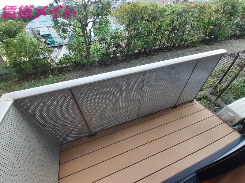 バルコニー　同物件別部屋参考写真です。