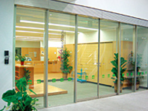 幼稚園・保育園　ベネッセ美竹の丘保育園（幼稚園・保育園）まで244m