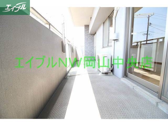 バルコニー　日当たり良好