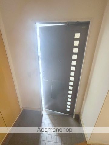 シティーハイツの玄関写真
