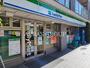 コンビニ　ファミリーマート西荻北三丁目店（コンビニ）まで117m