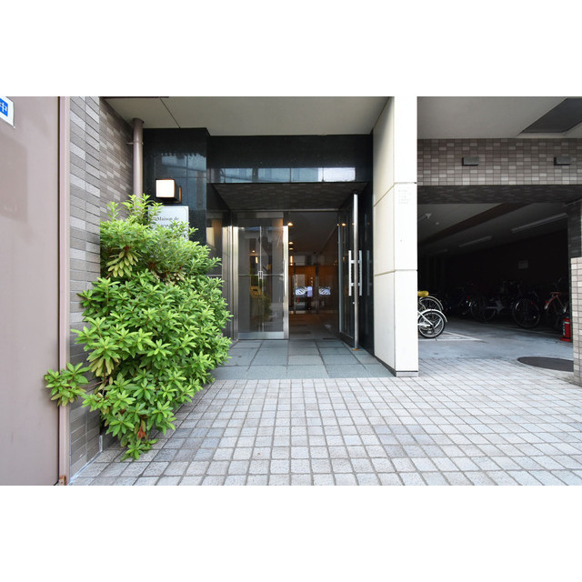 レジデア西本町の外観写真
