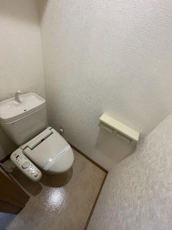 トイレ　トイレ