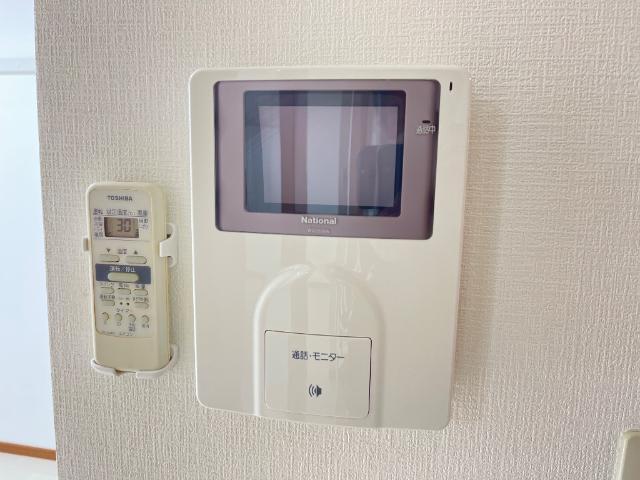 居室・リビング　カメラ付インターホン