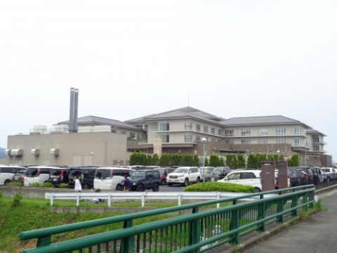 病院　近江八幡市立総合医療センター（病院）まで3055m