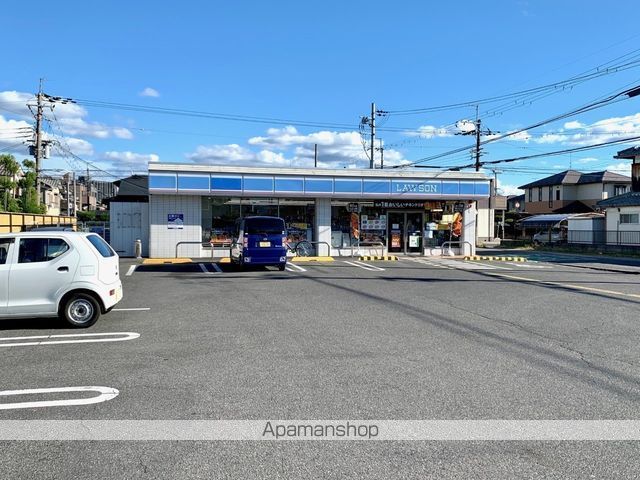 コンビニ　ローソン（コンビニ）まで728m