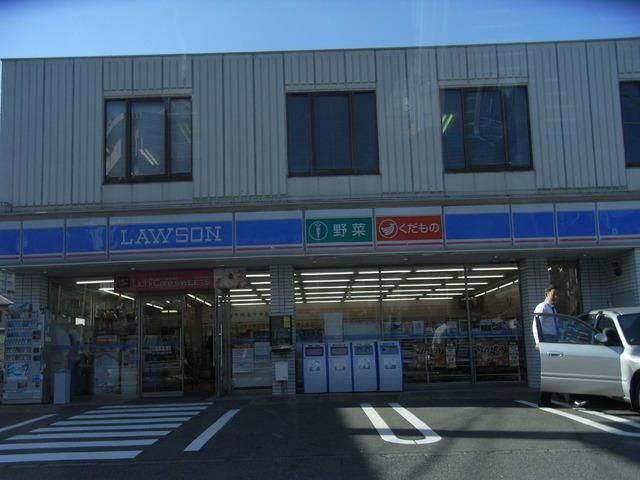 コンビニ　ローソン横浜港南中央通店（コンビニ）まで448m
