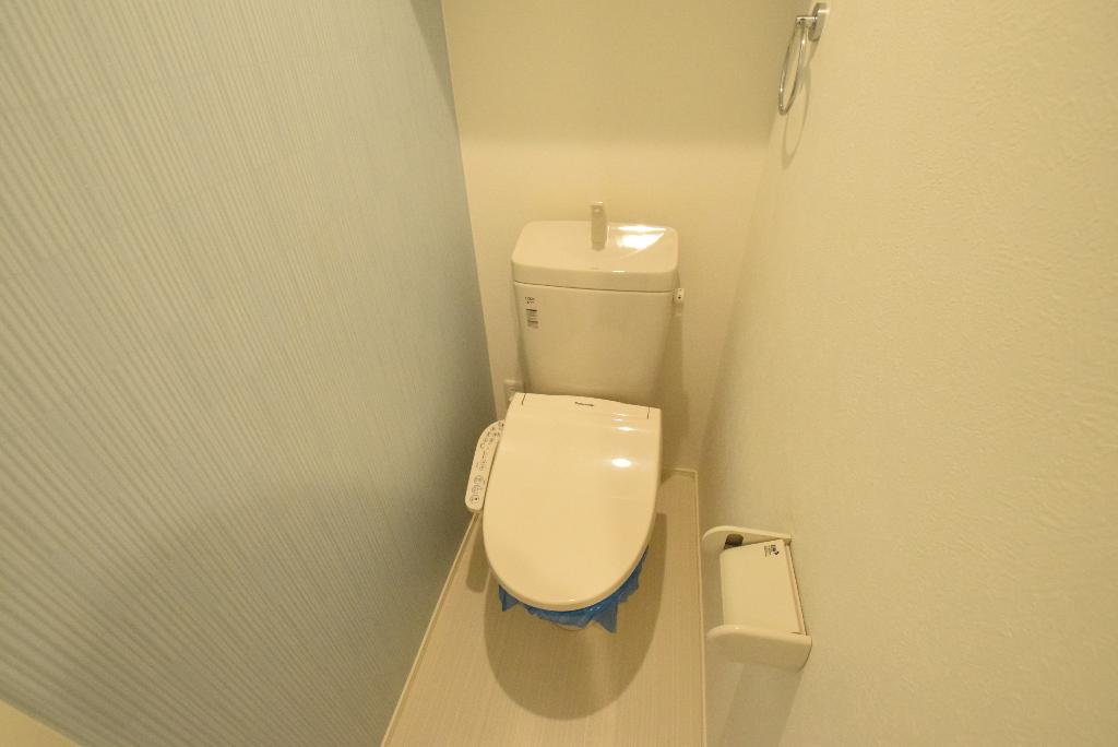 トイレ　シャワー付トイレ
