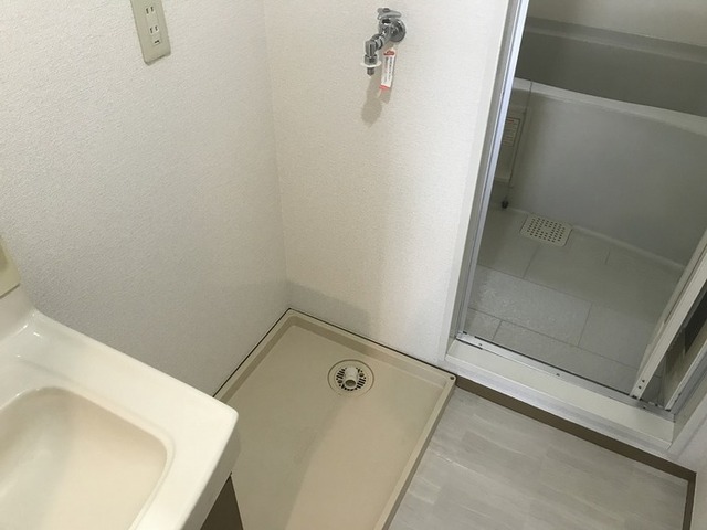 その他部屋・スペース　２０１号室　洗濯機置場