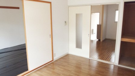 その他　引き戸を広げてご利用できます
