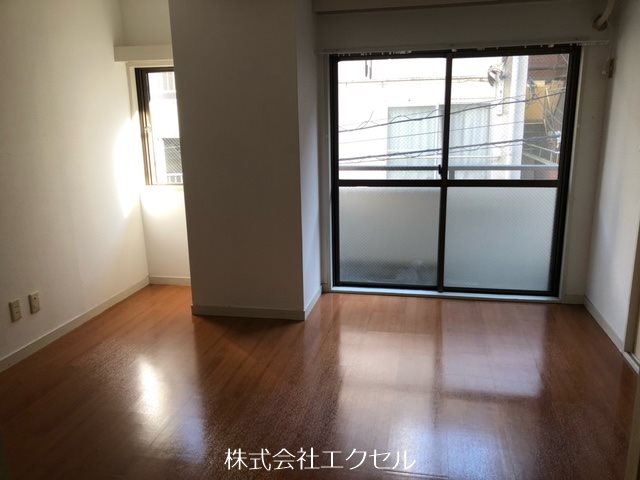 その他部屋・スペース　南向きの明るいお部屋