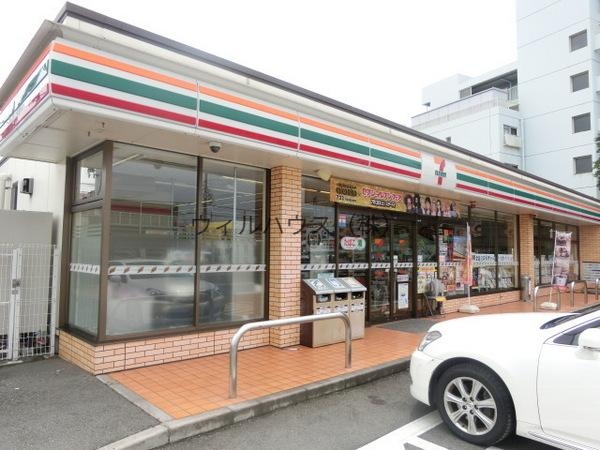 コンビニ　セブンイレブン堺浜寺諏訪森町店（コンビニ）まで1207m
