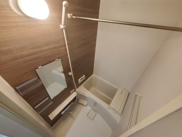 バス・シャワールーム　お風呂で日々の疲れを落としましょう
